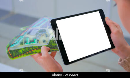 Tablet Augmented Reality App - leere weiße Touchscreen Display von Tablet Stockfoto