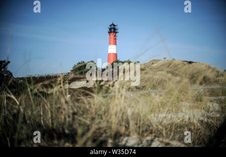 18. Februar 2019, Schleswig-Holstein, Sylt: Der Leuchtturm Hörnum im Süden der Insel Sylt. Sylt ist die größte Nordfriesische Insel Deutschlands. Foto: Britta Pedersen/dpa-Zentralbild/ZB Stockfoto