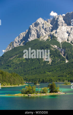 Eibsee an der Zugspitze in Deutschland Stockfoto