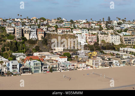 Antenne des eklektischen Strand Playa Vista Gehäuse in der Gegend von Los Angeles, Kalifornien. Stockfoto
