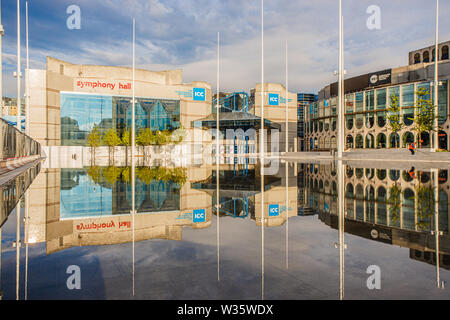 Birmingham Symphony Hall New Centenary Square Stockfoto