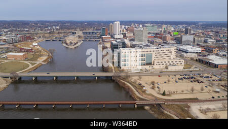 Cedar Rapids Iowa hat Hochwasser moving Thru auf der Cedar River im Mai 2019 Stockfoto