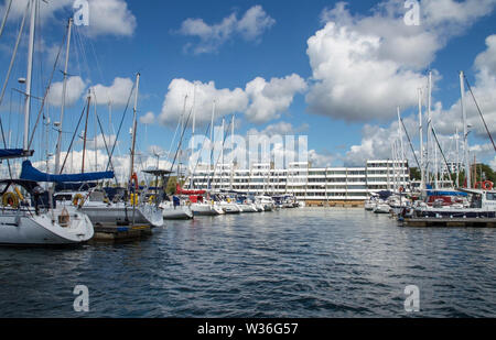 Mayflower Marina, Richmond, Devonport, Plymouth. Yachten im Hafen in einen sicheren Hafen gegenüber dem Royal William Yard Stockfoto