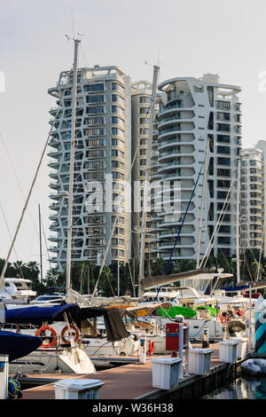 Singapur-28 DEZ 2018: Singapur Sentosa Mansion Bereich yacht Marina View Stockfoto