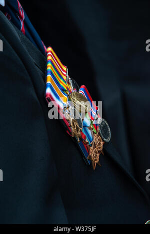 D-Day 75 Jahre Gedenkfeiern in Liverpool War Memorial, die von lokalen regimental Veteranen, hochrangige Arm, Navy und R.A.F Veteranen besucht Stockfoto