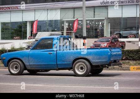 Chiangmai, Thailand - 11. Juli 2019: Private Pickup Auto, Nissan oder Datsan 1500 Dump Truck. Stockfoto