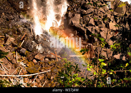 Reise nach Mahood Lake fällt und fällt Canim Lake Im Wells Gray Park im Süden von British Columbia. Stockfoto