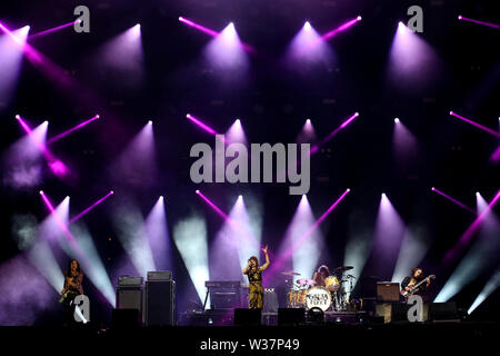 Lissabon, Portugal. 12. Juli, 2019. Die amerikanische Band "Greta Van Flotte' führt während des zweiten Tages der NOS Lebendig 2019 Music Festival in Lissabon, Portugal, 12. Juli 2019. Credit: Petro Fiuza/Xinhua/Alamy leben Nachrichten Stockfoto