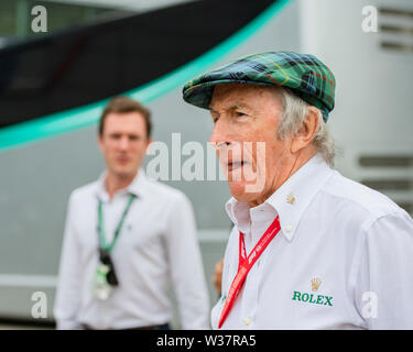 TOWCESTER, Vereinigtes Königreich. 13. Juli, 2019. Sir John Young 'Jackie' Stewart, OBE nahmen an der heutigen Praxis Sitzung 3 Während der Formel 1 Rolex Grand Prix von Großbritannien 2019 in Silverstone Circuit am Samstag, Juli 13, 2019 in TOWCESTER, ENGLAND. Credit: Taka G Wu/Alamy leben Nachrichten Stockfoto