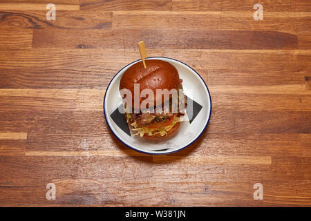Speck Beef Burger Stockfoto