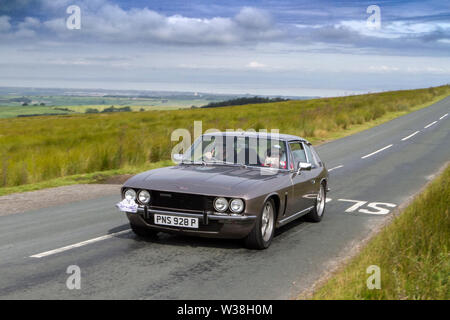 Lancashire Automobil Club von Küste zu Küste 2019; ab dem Midland Hotel in Morecambe und Dunsley Hall im Sandsend in der Nähe von Whitby dieser Oldtimer von Küste zu Küste Rallye Route überquert die Höhen der fantastischen Landschaft in den Trog von Bowland mit Blick über Morecambe Bay. Die Veranstaltung ist offen für klassische und geschätzten Erbe Autos aller Altersgruppen nehmen die Herausforderung an und eine Strecke mit rund 170 Meilen von den Strassen und Autobahnen des ländlichen England. Stockfoto