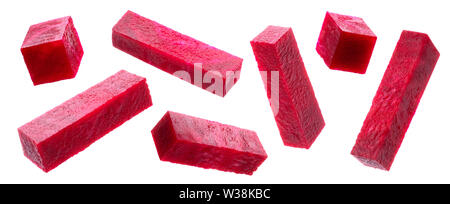 Rote Bete in Scheiben geschnitten auf weißem Hintergrund, Sammlung Stockfoto