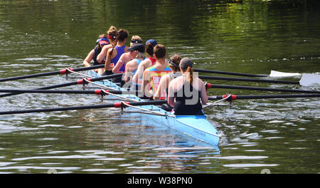 Achter Rudern Praxis auf den Fluss Ouse. Stockfoto