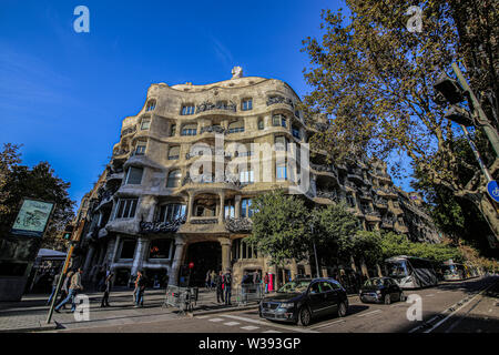 BARCELONA, SPANIEN - 22. Mai: Casa Milla, Details der Fassade des Hauses durch den Architekten Antonio Gaudi, 22. Mai 2016 in Barcelona, Spanien Stockfoto