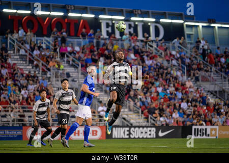 Texas, USA. 13. Juli, 2019. San Antonio Michael Lahoud, 13, leitet den Ball während eines internationalen freundlich Samstag, Juli 13, 2019 zwischen San Antonio FC und Cardiff City FC bei Toyota Feld in San Antonio, TX. Credit: ZUMA Press, Inc./Alamy leben Nachrichten Stockfoto