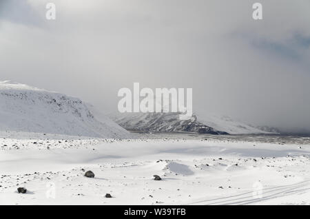 Gletscher Langjökull, die lange Gletscher, ist Islands zweitgrößte Gletscher. Stockfoto