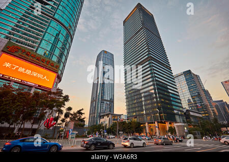 Wolkenkratzer in Futian Central Business District. Shenzhen, Guangdong Province, China. Stockfoto