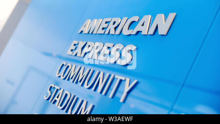 Die American Express Gemeinschaft Stadium, die Heimat von Brighton und Hove Albion Football Club, East Sussex, UK. Stockfoto