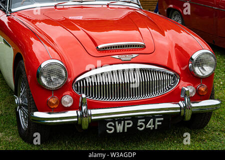 Austin Healey 3000 Mk 3 (BJ 8) 1965, Oldtimer am Oakamoor Hill Climb, 13. Juli 2019, Oakamoor, Staffordshire, Großbritannien Stockfoto