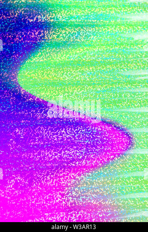 Foto von Holographische real Textur in Regenbogenfarben, bunt schillernde Oberfläche. Holographische Farbe zerknitterte Folie. Farbige Glitter. Leuchtenden Hintergrund Stockfoto