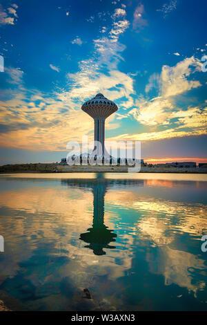 Schönen Sonnenaufgang Blick in Al Khobar Dammam Corniche Saudi-arabien. Stockfoto