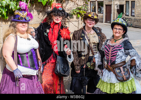 13/07/2019 Halifax, West Yorkshire, UK Hebden Bridge Steampunk Festival kehrt am 13. und 14. Juli 2019 - freuen Sie sich auf ein Wochenende voller Spaß und Stockfoto