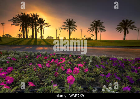Morgen drama sunrise in Modon See Dammam Saudi Arabien Stockfoto