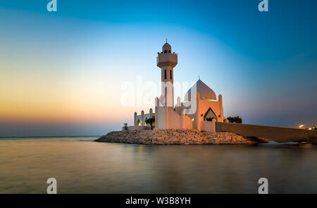 Schöne Al Khobar Corniche Moschee Sunrise - Saudi-arabien. Stockfoto