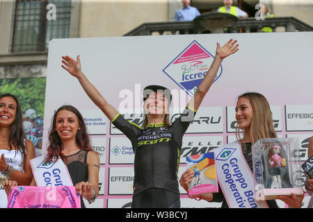 Udine, Italien. 14. Juli, 2019. Udine - 14-07-2019, Radfahren, Stufe 10, Meiringen 10 San Vito al Tagliamento - Udine, giro Rosa, Annemiek Van Vleuten wint de Giro rosa Credit: Pro Schüsse/Alamy leben Nachrichten Stockfoto