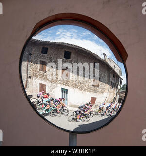 Udine, Italien. 14. Juli, 2019. Udine - 14-07-2019, Radfahren, Stufe 10, Meiringen 10 San Vito al Tagliamento - Udine, giro Rosa, tijdens het Peloton onderweg Meiringen 10 van de Giro rosa Credit: Pro Schüsse/Alamy leben Nachrichten Stockfoto