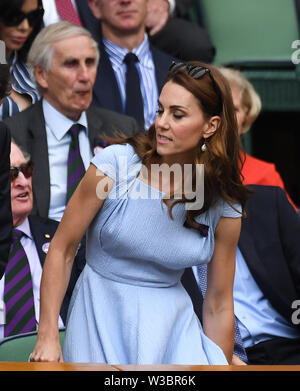 London, Großbritannien. 14. Juli, 2019. Die Meisterschaften in Wimbledon 2019 14072019 Die Herzogin von Cambridge Credit: Roger Parker/Alamy leben Nachrichten Stockfoto