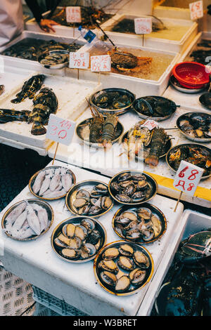 Auf den Verkauf in Seafood Market in Hong Kong Abalone. Stockfoto