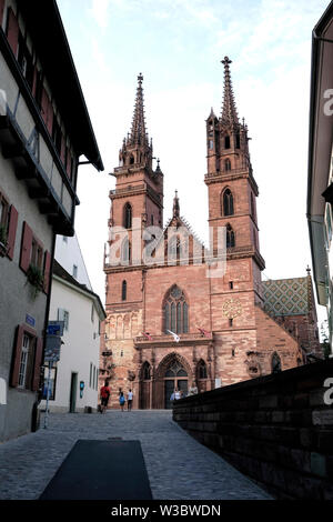 Einen allgemeinen Überblick über das Basler Münster, Schweiz Stockfoto