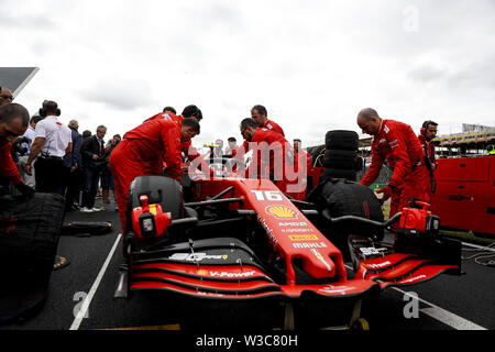 Silverstone, Großbritannien. 14. Juli, 2019. CHARLES LECLERC der Scuderia Ferrari vor dem Formel 1 Grand Prix von Großbritannien in Silverstone Circuit. Credit: James Gasperotti/ZUMA Draht/Alamy leben Nachrichten Stockfoto