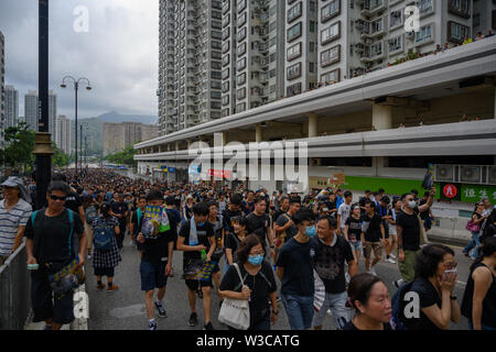 Shatin, Hong Kong - 14 Juli, 2019: Protest in Hongkong gegen Auslieferung Gesetz, das in Polizei Konflikt eskalieren. Stockfoto