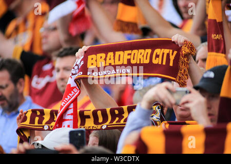 Bradford, Großbritannien. 14. Juli, 2019. 14. Juli 2019, Nördliche Werbung Stadion, Bradford, England; vor Saisonbeginn Freundlich, Bradford City gegen Liverpool; Quelle: Craig Milner/News Bilder der Englischen Football League Bilder unterliegen DataCo Lizenz Credit: Aktuelles Bilder/Alamy leben Nachrichten Stockfoto