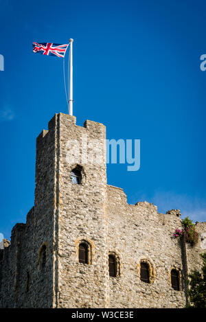 Rochester Castle - aus dem 12. Jahrhundert halten oder Stein Turm ist eines der am besten erhaltenen in England, Rochester, Kent, England, Großbritannien Stockfoto