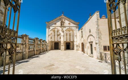 Heiligtum von San Michele Arcangelo in Monte Sant'Angelo. Provinz Foggia, Apulien (Puglia), Italien. Stockfoto