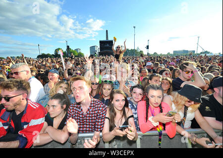 Glasgow, UK. 14. Juli 2019. Lewis Capaldi live im Konzert an TRNSMT Music Festival auf der großen Bühne. Credit: Colin Fisher/Alamy leben Nachrichten Stockfoto