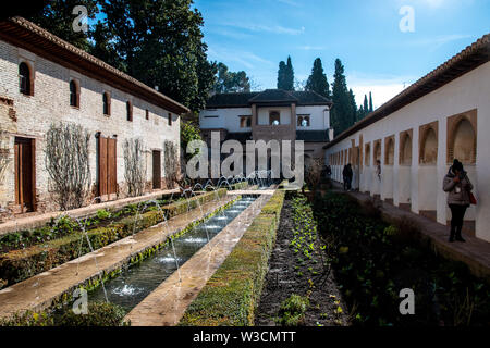 Der Palacio de Generalife war der Sommer Palast der Nasriden Herrscher des Emirats Granada in Al-Andalus, Spanien Stockfoto