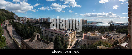 Ein Blick auf Malaga, Spanien von der Alcazaba Stockfoto