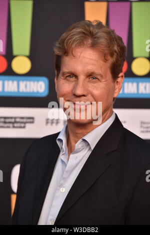 Köln, Deutschland. 13. Juli, 2019. Schauspieler Thomas Heinze kommt zur Premiere des Films sterben Drei!!! (Drei Ausrufezeichen) Quelle: Horst Galuschka/dpa/Alamy leben Nachrichten Stockfoto