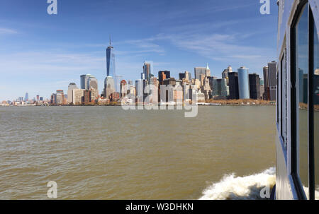 New York vom Schiff Stockfoto