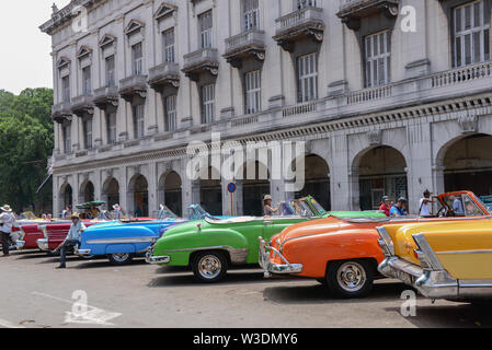 Nordamerika, Karibik, Kuba, Havanna, Paseo del Prado Stockfoto