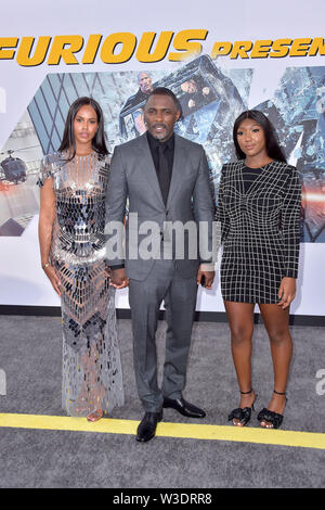 Sabrina Dhowre Elba und Idris Elba mit Tochter Isan Elba bei der Premiere des Films "Fast & Furious präsentiert: Hobbs & Shaw' an der Dolby Theater. Los Angeles, 13.07.2019 | Verwendung weltweit Stockfoto