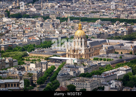 Luftaufnahme der Kuppel des Invalides in Paris Frankreich Stockfoto