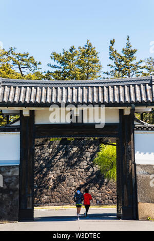 Japan, Honshu, Tokio, Hibiya, Imperial Palace, Sakuradamon Gate Stockfoto