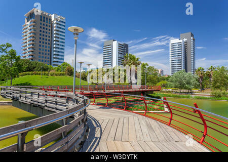 Diagonal Mar Park, entworfen von Enric Miralles und Benedetta Tagliabue. Barcelona, Katalonien, Spanien. Stockfoto