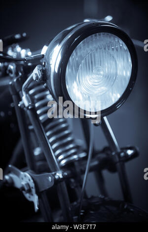 Nahaufnahme eines klassischen Oldtimer Motorrad Scheinwerfer. Stockfoto