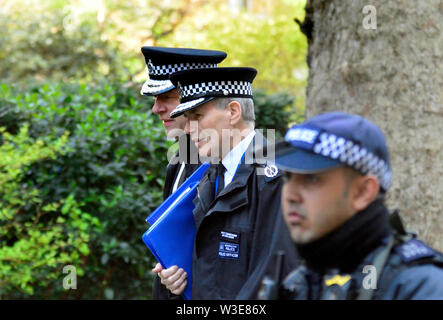 Steve House / Sir Stephen House - Stellvertretender Kommissar der Metropolitan Police - Ankunft in der Downing Street 1.. April 2019. Zum Amtierenden Kommissar Ernannt, Stockfoto